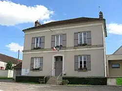 The town hall in Leudon-en-Brie