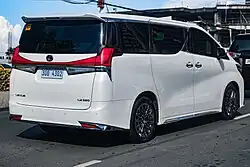 Lexus LM 350 rear