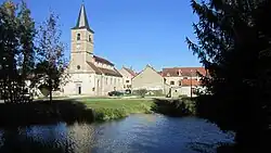 The church and surroundings in Lignerolles