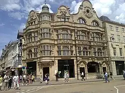 The Lloyds Bank building on the corner of Cornmarket (left) and the High Street (right)