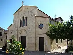 The church in Lucenay