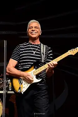 Lulu Santos (1–12)