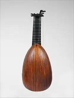 Tieffenbrucker lute made of yew, spruce, ebony, and maple. Italy, late 16th century