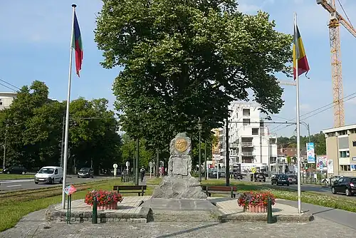 World War I and II memorial on the Souverain Roundabout