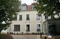 The town hall in Châtillon-sur-Marne