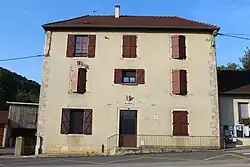 The town hall in Digna