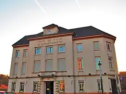 The town hall in Herserange