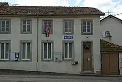 The town hall in Totainville