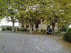 The town hall of Doazon