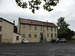 The town hall in Fayet-le-Château