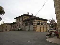 The town hall in Montcabrier