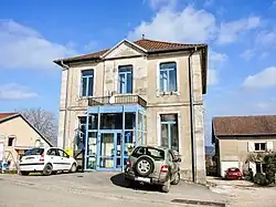 The town hall in Montenois