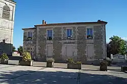 Town hall of Pissotte