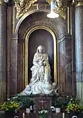 Left side altar