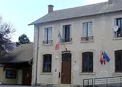 Manteyer Town Hall