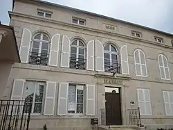 The town hall in Cirey-lès-Mareilles