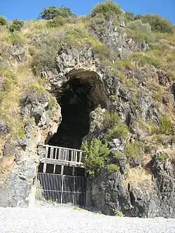 Grotta della Serratura (Lentiscelle Beach), Campania, Italy