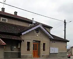 The town hall in Martinvelle