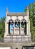 The side of the mausoleum.