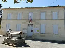 The town hall in Mazerolles