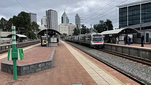 McIver station platforms