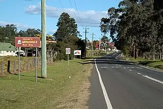 Entrance to Menangle village