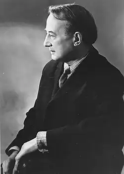 Michael Oakeshott[448]