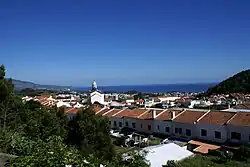 Belvedre das Provincias, overlooking some of the newer homes of this residential community in northern Ponta Delgada
