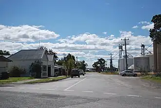 Joffre Street, Mitiamo with the post office and general store on the left