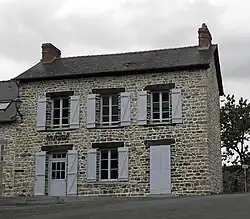 The town hall of Montautour