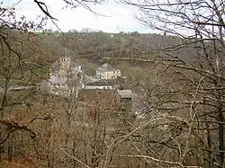 A general view of Montirat