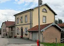 The town hall in Montmotier