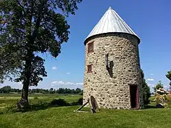 Moulin à vent de Contrecoeur appelé "Moulin Chaput", construit en 1742