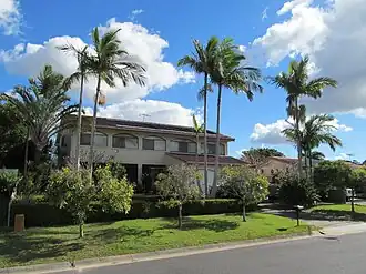 Houses in Mount Warren Park, 2013