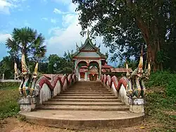 Wat Homexay entrance