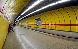 Platforms at Sendlinger Tor station