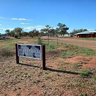 Mutitjulu welcome sign