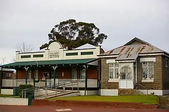 Soldier memorial institute