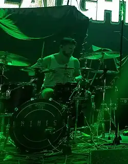 Navene Koperweis playing with Entheos in 2018