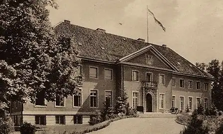 black-and-white photo of manor house