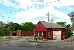 Buildings at the intersection of Winchester Road and New Market Road in New Market. The New Market post office is in the background on the left.
