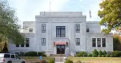 Newton County Courthouse in Neosho