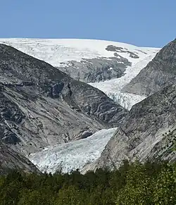 Overall view of the glacier (2017)