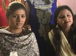 Nooran Sisters in 2016. L–R: Jyoti Nooran, Sultana Nooran