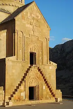 The entrance of Astvatsatsin church (western façade)
