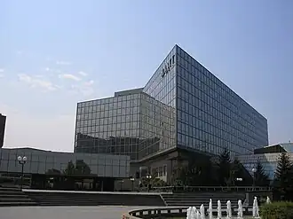 Hyatt Regency Belgrade, 1990