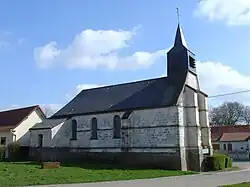 The church of Noyelles-lès-Humières