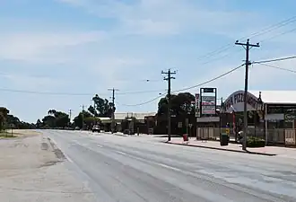 Murray Valley Highway at Nyah