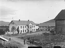 View of the Odnes Hotel, photographed by Axel Lindahl circa 1880–1890