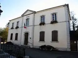 The town hall of Ogeu-les-Bains